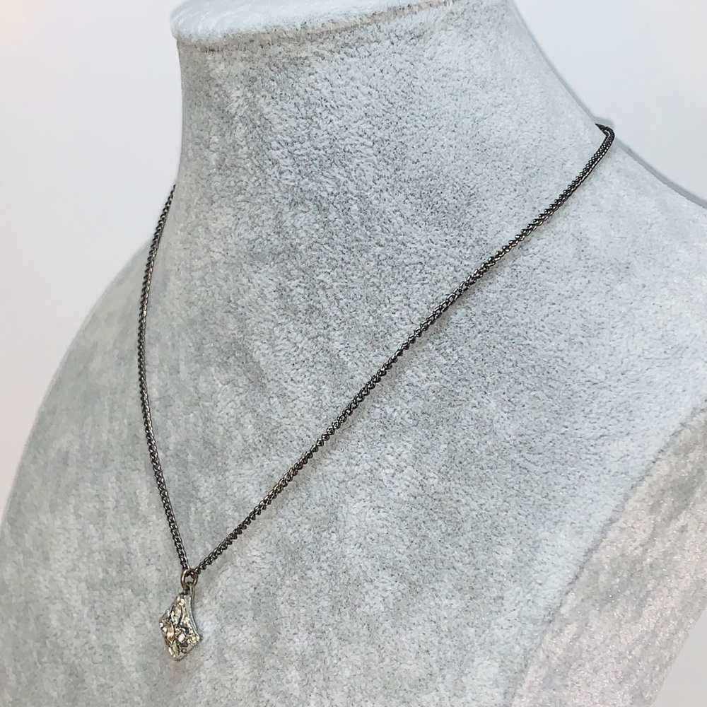 Vintage Rhinestone Necklace - Picture 2 of 7